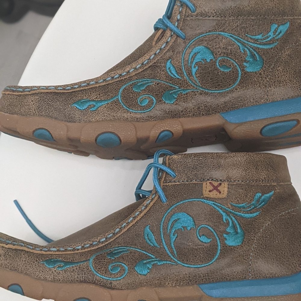 "Twisted Boots"  ankle boot/shoes